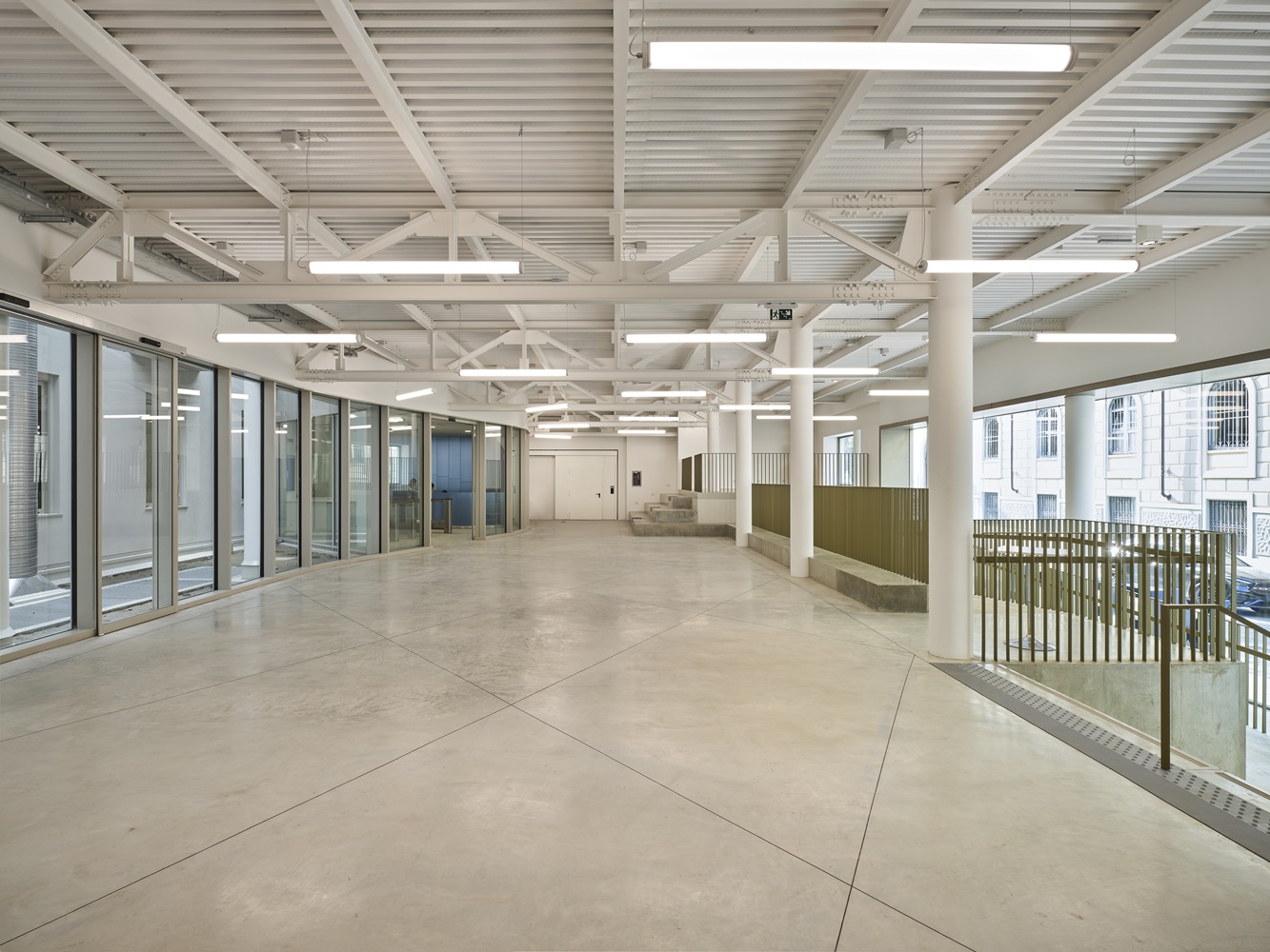 ESCP Turin Campus - Real Estate Project - Covered Plaza