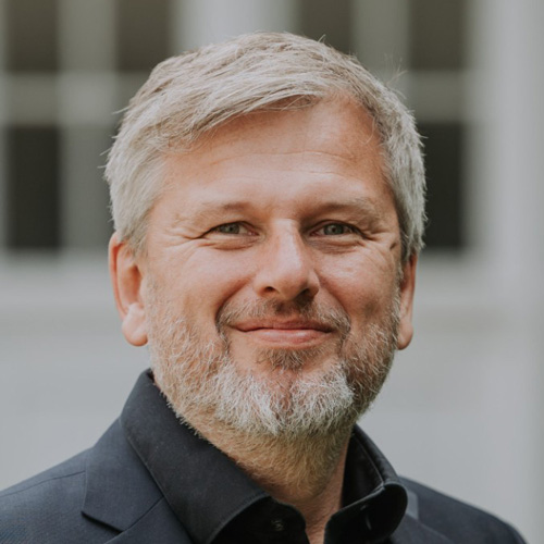 Jan Ehlers,
Director | Executive Education & Company Relations, ESCP Berlin Campus